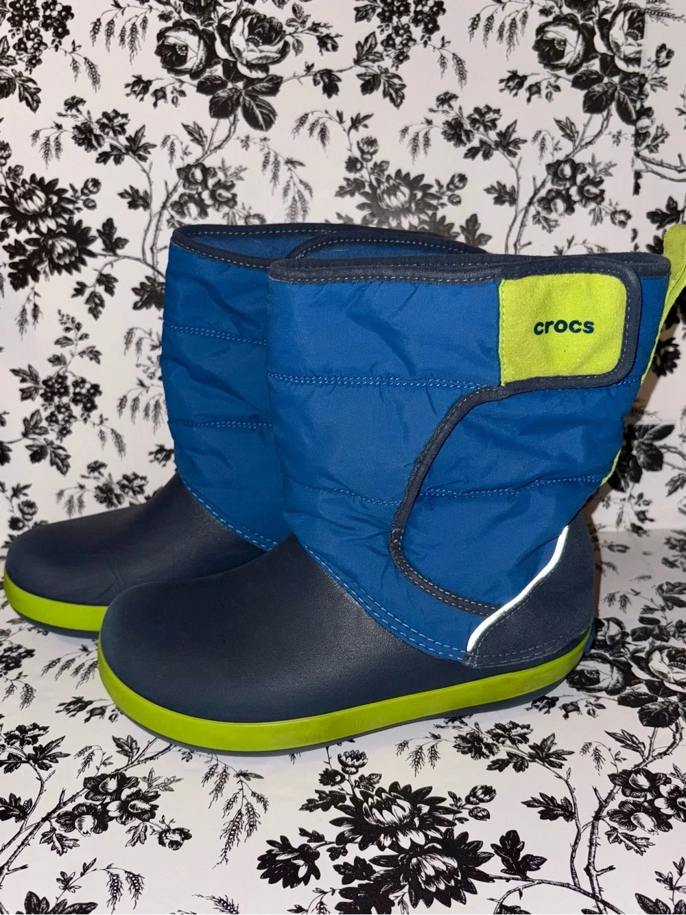 CROCS Kids Navy and Lime Waterproof Snow Boots